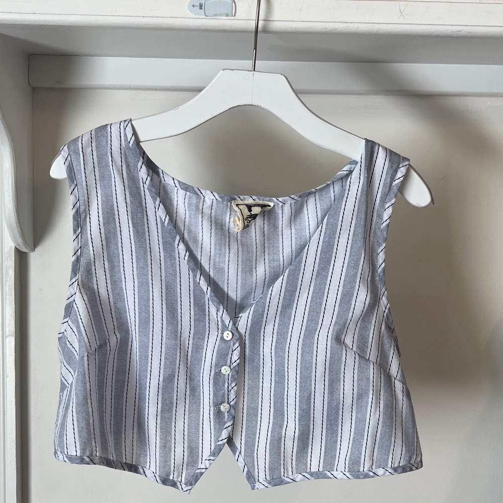 Final price Vintage Jase Linen Cropped Vest